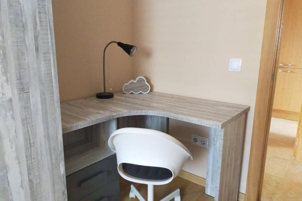Apartamento Para 5 Personas Frente Al Mar Con Piscina Y Parking Cubelles Exteriör bild
